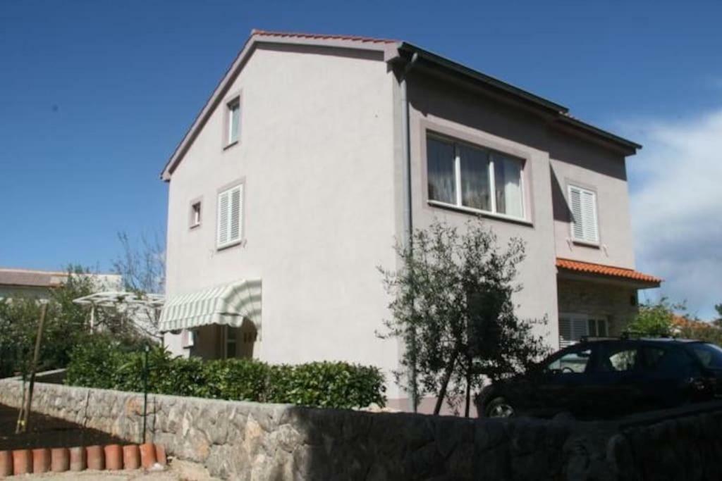 Apartmani Irena Jezevac Krk Island Bagian luar foto